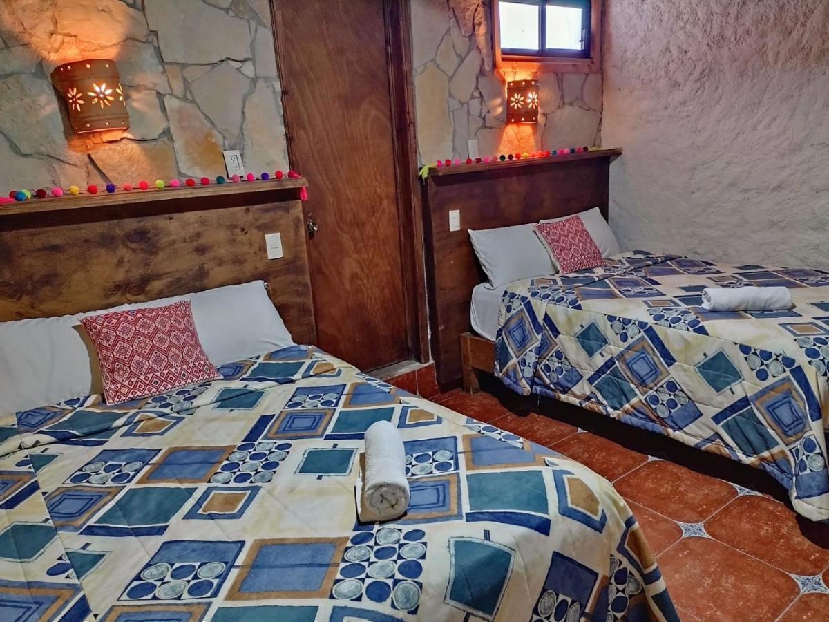 & Cava La Parroquia Hotel 3*
